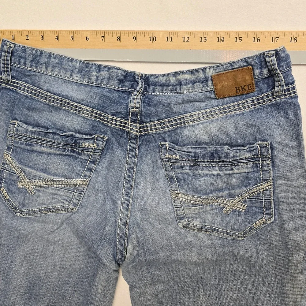BKE Seth Mens Straight Leg Jeans Medium Wash Blue‎ Denim 36R Stretch